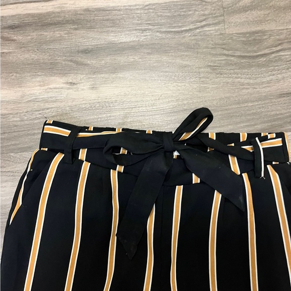 Striped pants - Picture 3 of 6